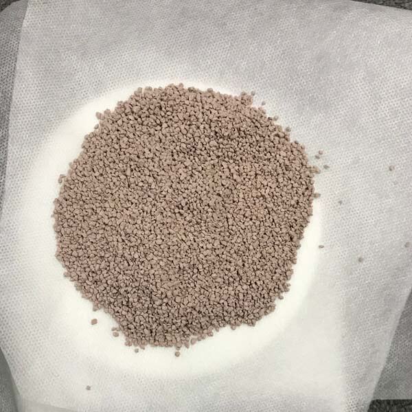 Scented Bentonite Cat Litter (1)